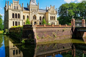 Discover with Chauffeur Services Top Destinations Close to Düsseldorf