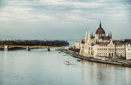 How to Take a Taxi from Budapest Airport Like a Pro