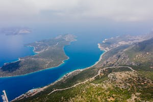 Travel to Antalya? Here's How to Organize an Airport Transfer