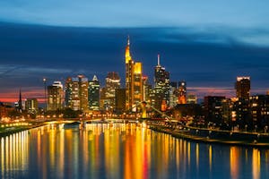 Discover Top Destinations Close to Frankfurt with Chauffeur Services
